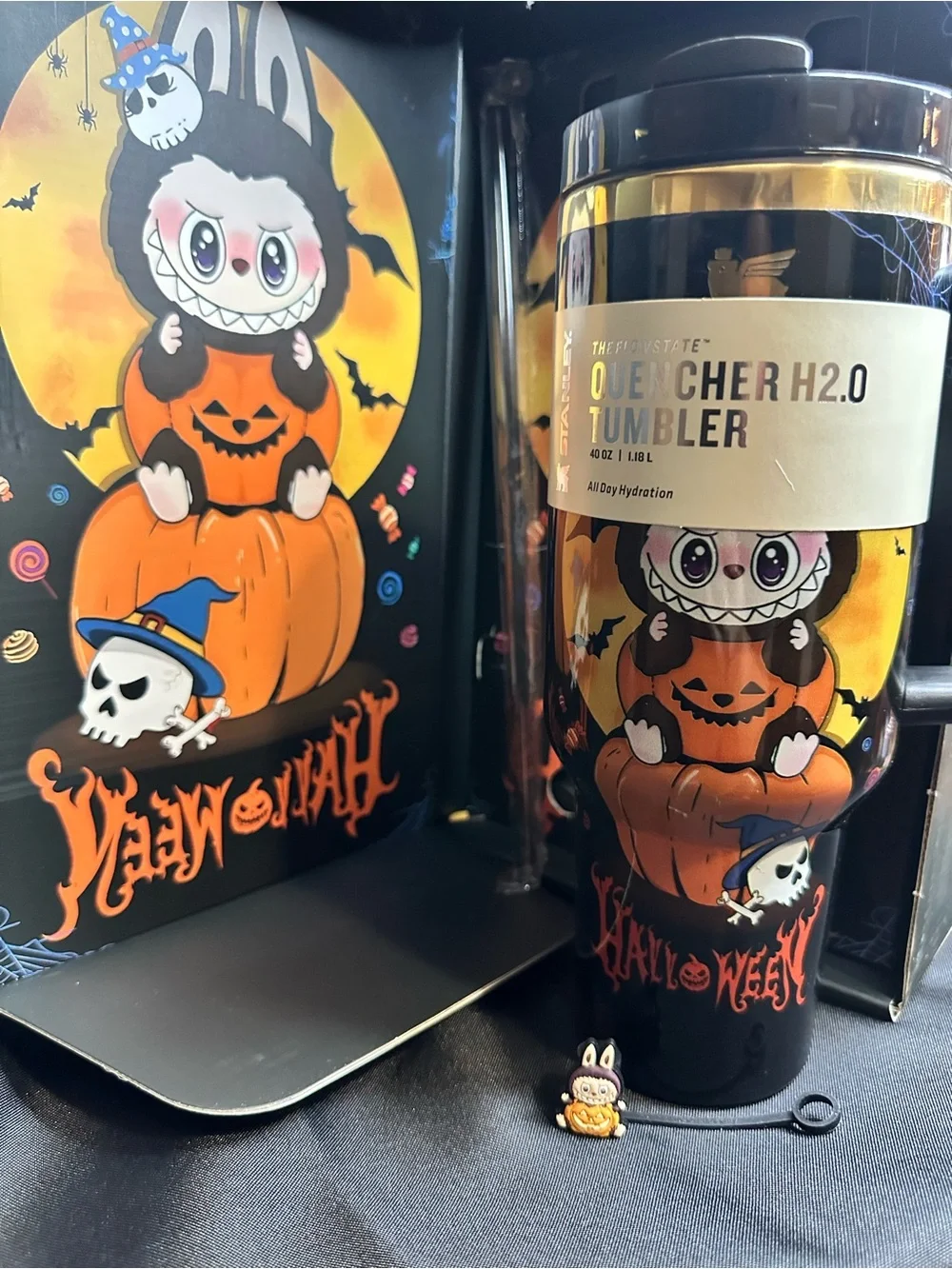 Stanley Quencher H2.0 Halloween Labubu Tumbler - Black/Orange